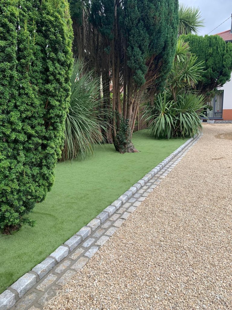 Gravel driveway and granite edging